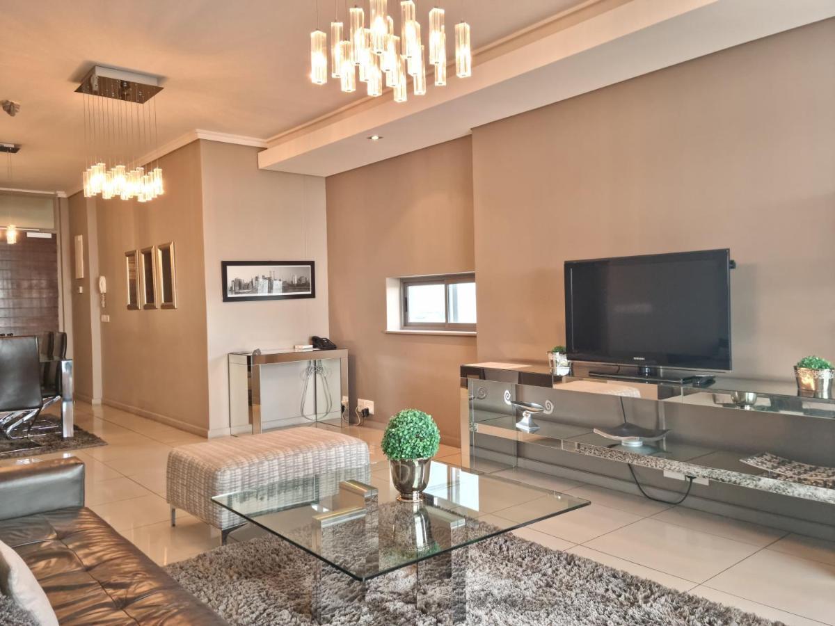The Residences At Crystal Towers Cidade Do Cabo Exterior foto